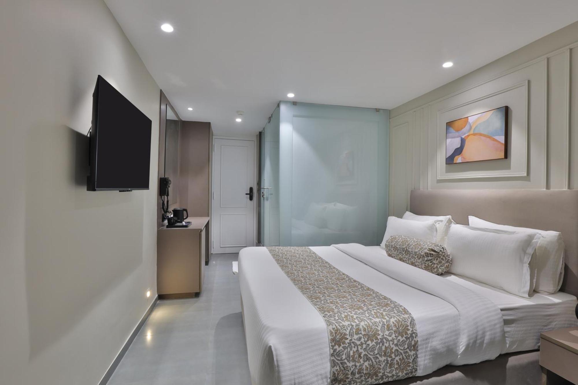 Hotel The Grand Suites Ahmedabad Eksteriør billede