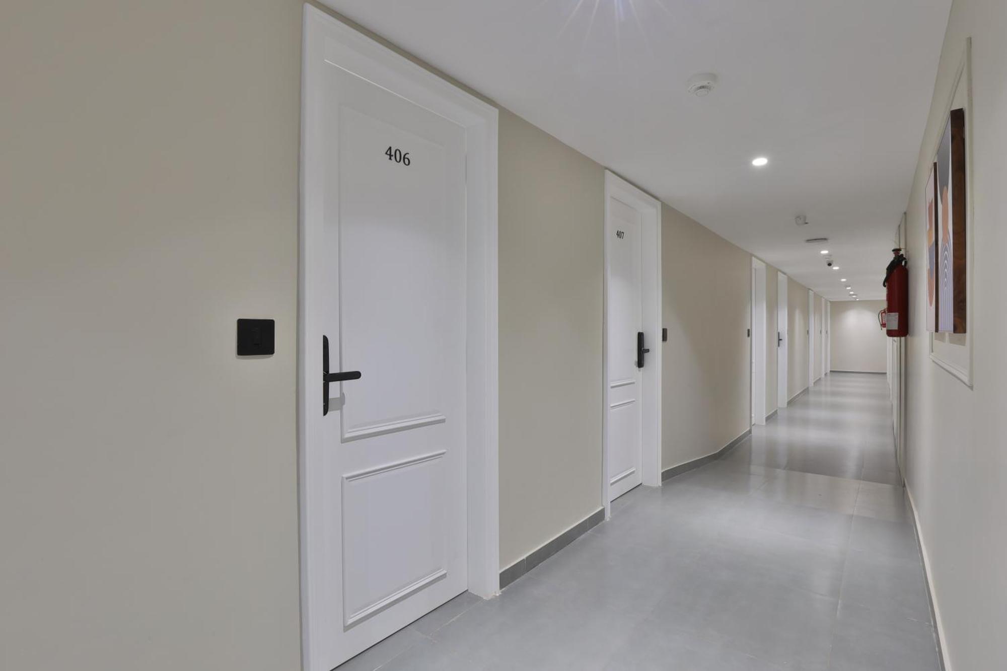 Hotel The Grand Suites Ahmedabad Eksteriør billede